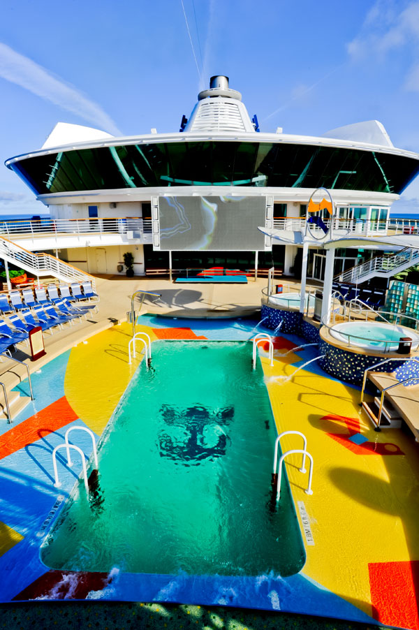 Pool-Deck