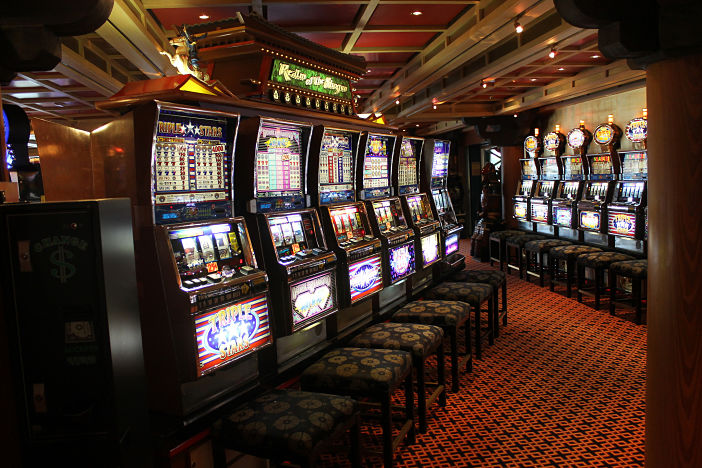 Carnival Cruises Slot Machinces