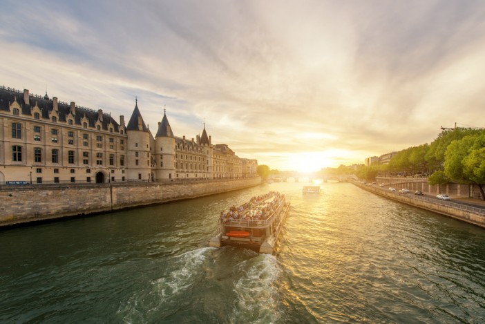 river cruise